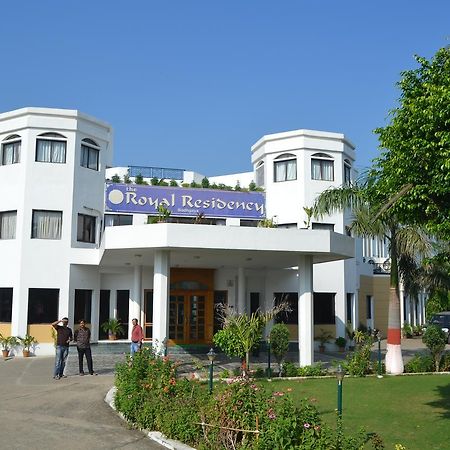 The Royal Residency Hotel Bodh Gaya Exterior photo