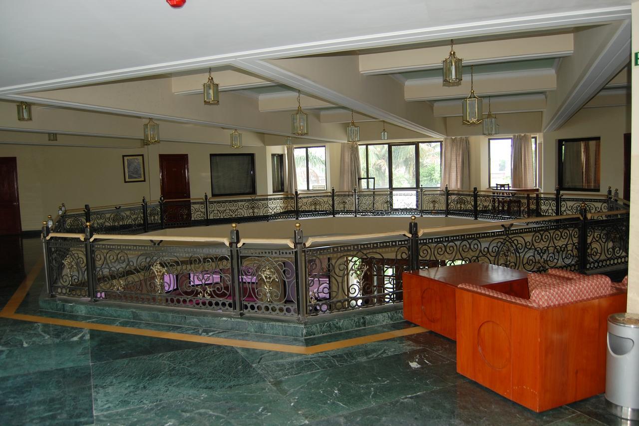 The Royal Residency Hotel Bodh Gaya Exterior photo