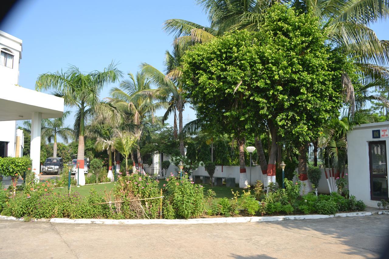 The Royal Residency Hotel Bodh Gaya Exterior photo