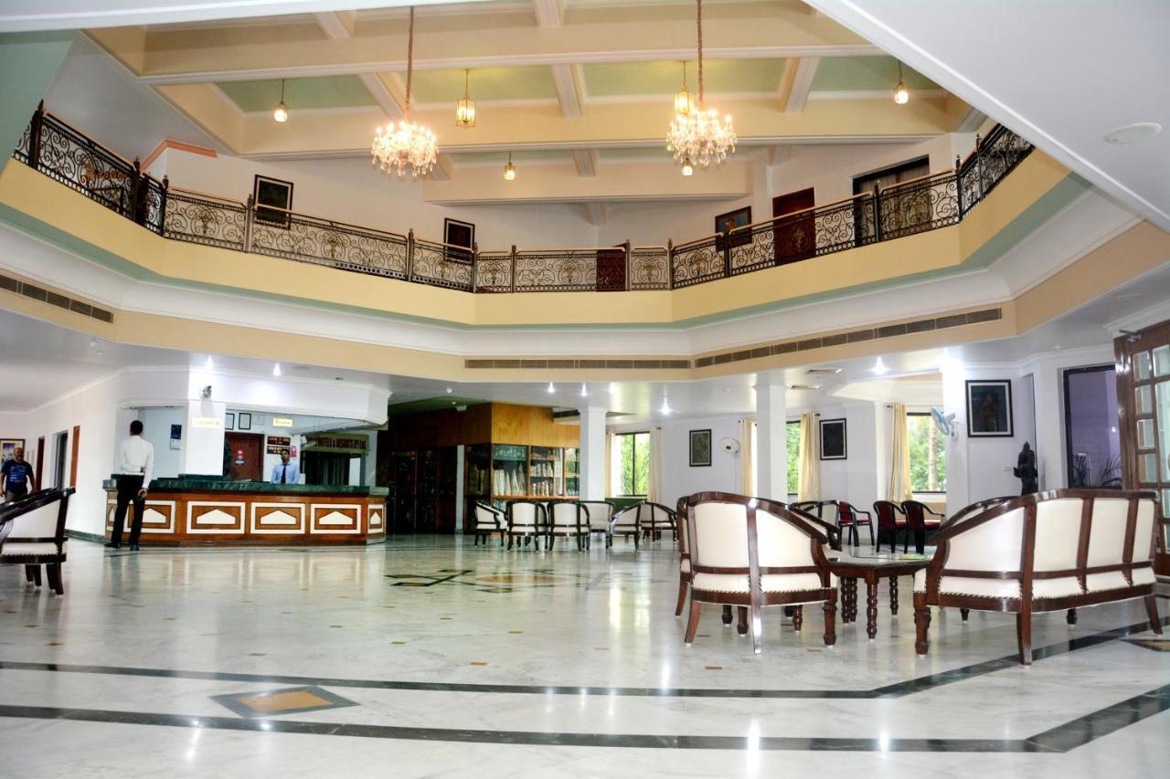The Royal Residency Hotel Bodh Gaya Exterior photo